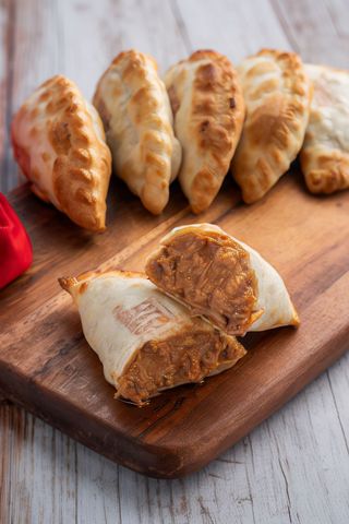 Empanada Gourmet De Ribs A La Barbacoa