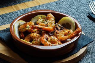 Crevettes Pil Pil à l'Huile d'Olive et à l'Ail Frit