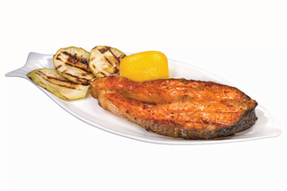 Сьомга с гриловани тиквички  (250гр)
