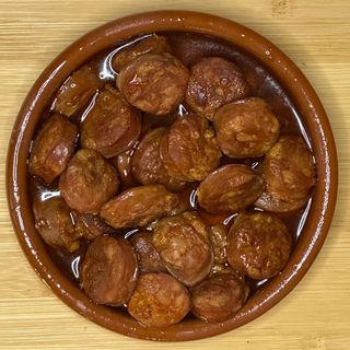 Racion 10 (Chorizo A La Sidra)