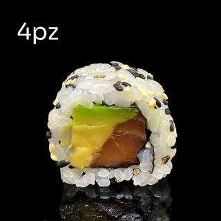 118.Sushi con salmone affumicato 4pz