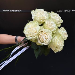 Ramo de 7 Rosas Blanco