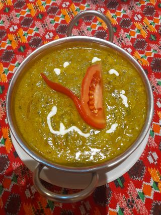 Platos Saag Con Espinacas Y Gambas