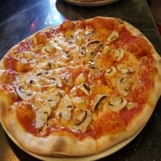 Pizza Funghi Pequeña (S)