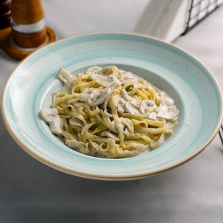 Tagliatelle cu mix de ciuperci