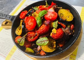 Baked beef steak with vegetables