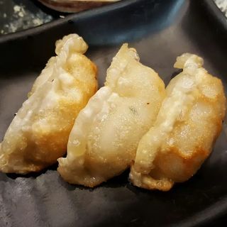 GYOZA DE  POLLO FRITO(4 Pzs.)