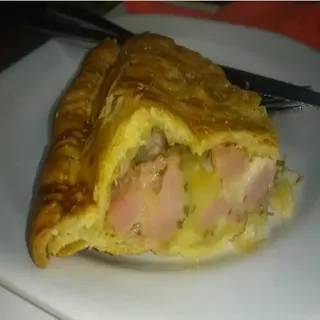 Porción de Tarta de Jamón y Queso