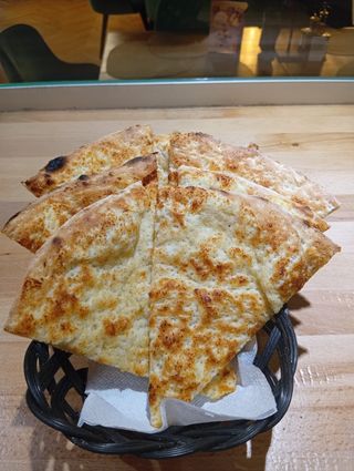 Foccacia cu usturoi