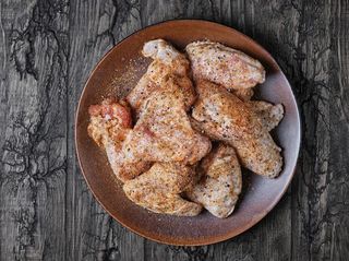 Курячі крила мариновані на виніс (200g)