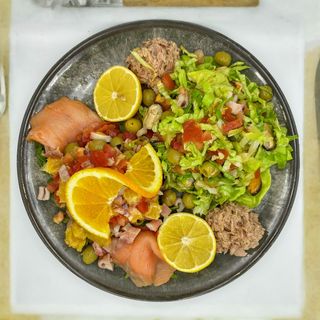 Riblji mix salata 250 gr