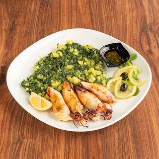 Punjene lignje i blitva s krumpirom i tršćanski umak