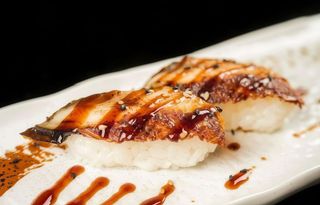 88. Anguila (2 Uds.)