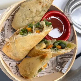 Rollitos Filipinos de pollo 
