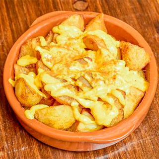 Patatas bravas
