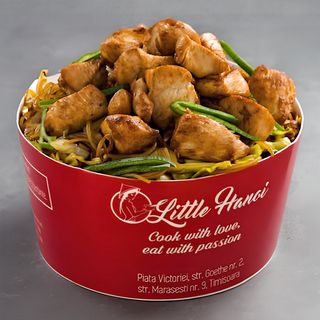 BUN XAO GA - Rice noodles prăjiți cu pui