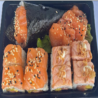 16 Sushi Misto e 1Temaki e 4Sashimi