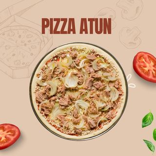 21. Pizza De Atún (28 cm)