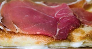 Focaccia con affettati