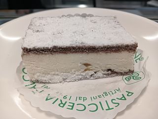 Trancio di ricotta e pera