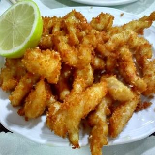 Tiras De Pollo Frito Con Sésamo