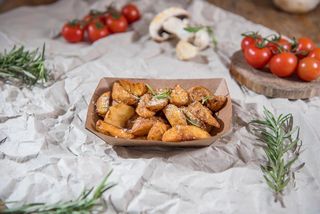 Spicy wedges