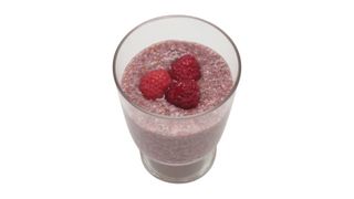Chia malina puding