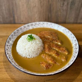 Ryu arroz katsu curry