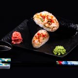 სუშიკო ბურიტო ორაგულით