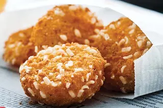 Camembert bites