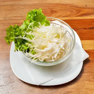 Svježi kupus salata