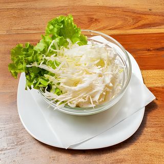 Svježi kupus salata