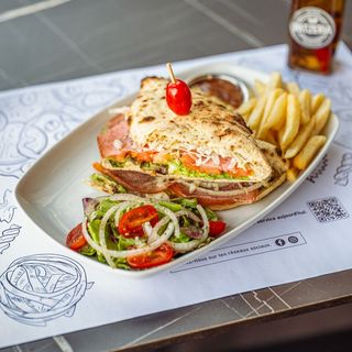 Panozzo Jambon + Frites