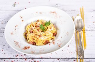 Spaghete Carbonara