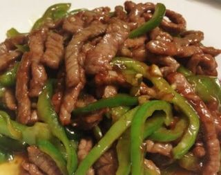 Ternera Con Pimiento Verde