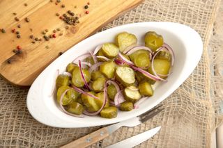 Castraveți marinați în oțet