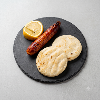 Chorizo Con Arepa