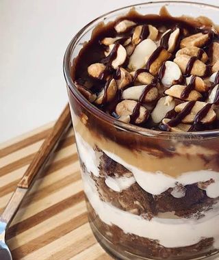 Десерт "Сникерс"