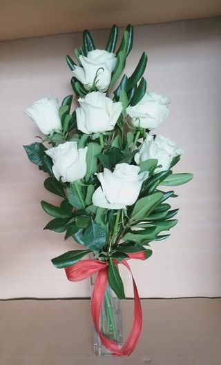 7 Rosas Blancas Para Regalo
