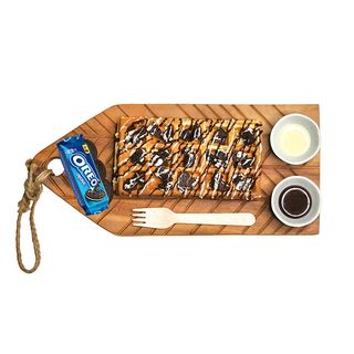 ვაფლი ორეოს პეჩენიით  +  შედედებული რძით + შოკოლადით