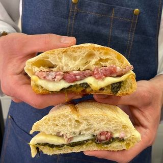 Salsiccia e Friarielli