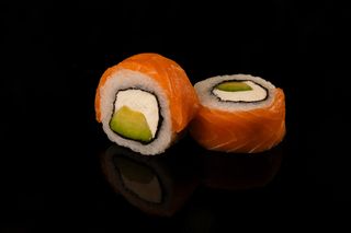 Філадельфія лосось (290г/8шт)