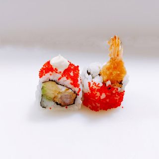 Red Dragon Roll (8 Uds.)