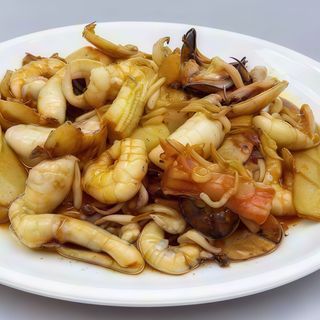 Mariscos Variados Salteados A La Chapa Caliente