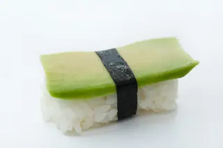 56-Nigiri De Aguacate(2PZ)