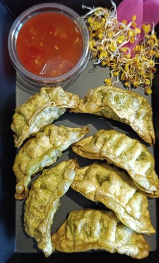Pierożki gyoza wegetariańskie 7 szt.