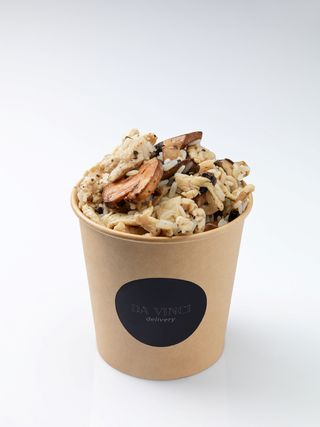 Pollo con salsa de champiñones