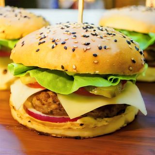 Burger vita 2+1 GRATIS (NU CONTINE CARTOF SI SOS)