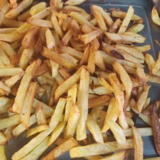 Ración de patatas fritas (mediana)