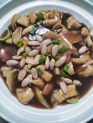 91. Pollo Con Almendras